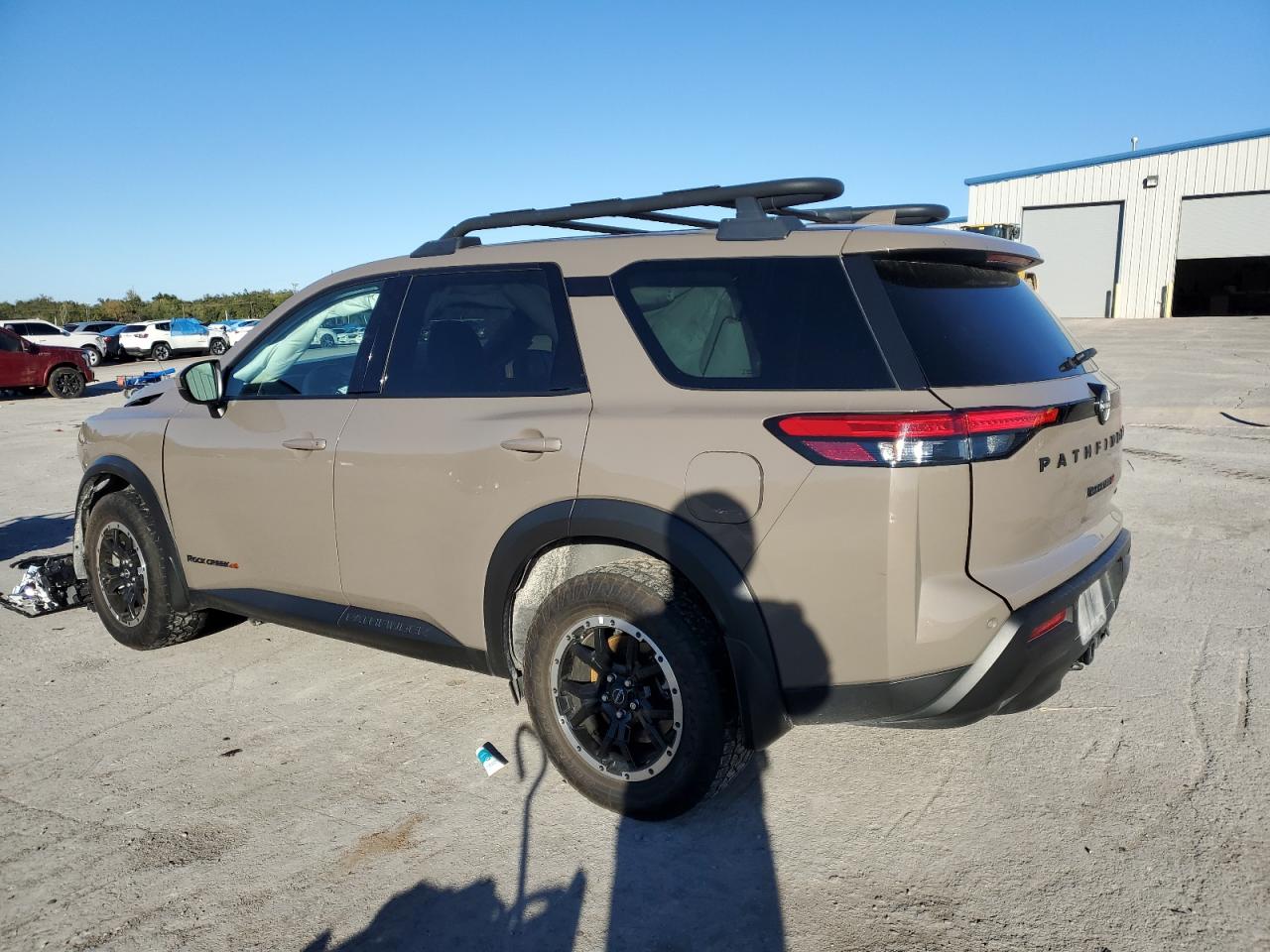 Изображение 2 2023 NISSAN PATHFINDER SV 2023 с VIN 5N1DR3BD1PC207123