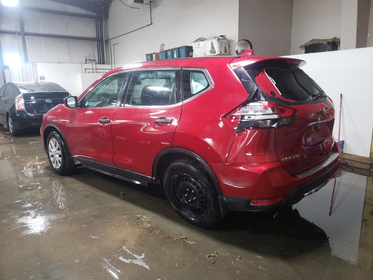 Obraz 2 z 2017 NISSAN ROGUE S 2017 z VIN 5N1AT2MTXHC873093
