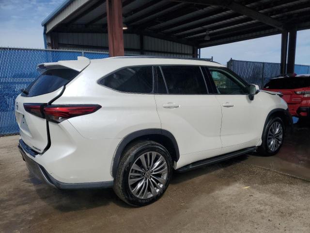 Image 3 of 2021 TOYOTA HIGHLANDER PLATINUM 2021 with VIN 5TDFZRAH4MS060925