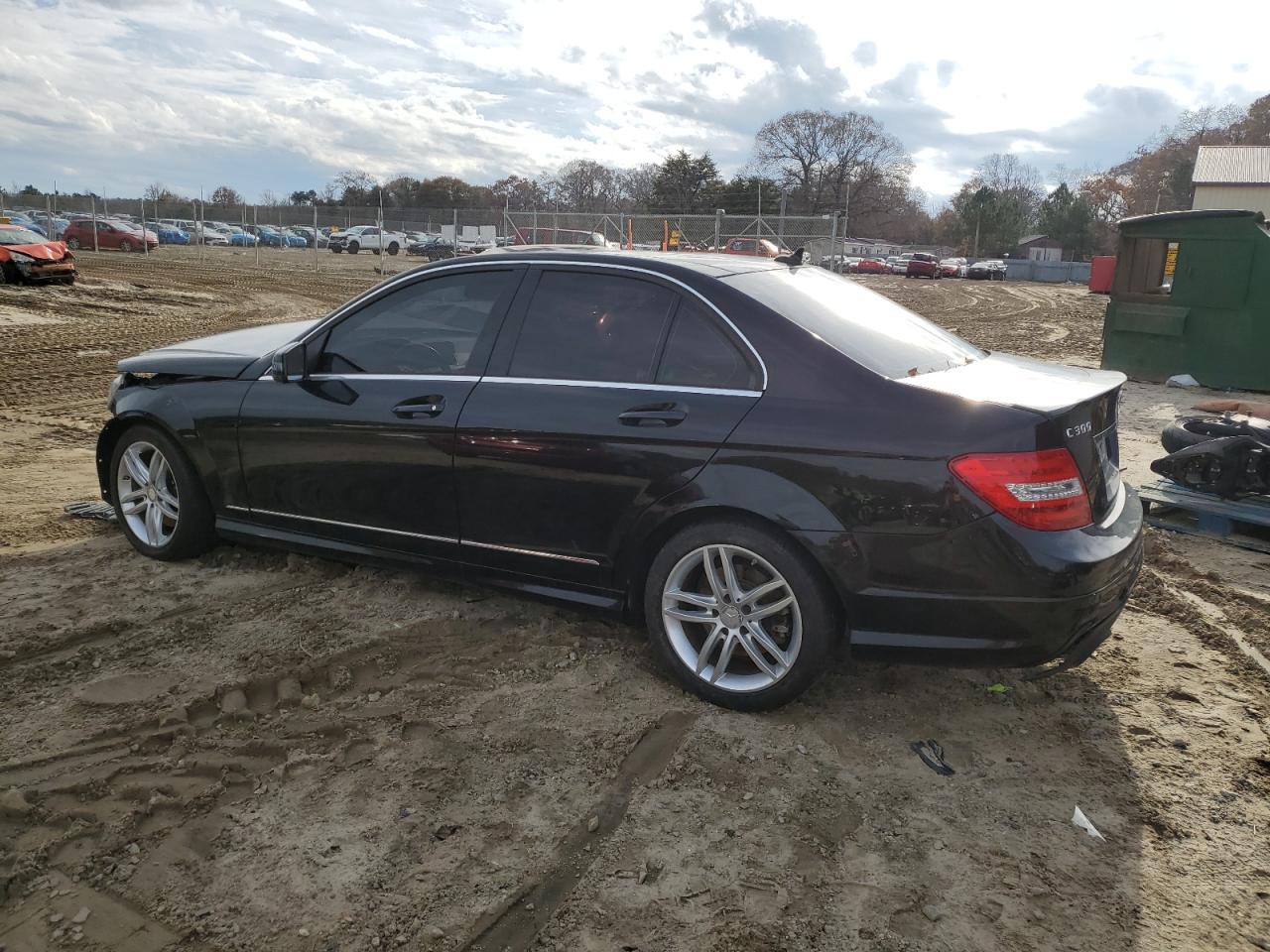 Obraz 2 z 2013 MERCEDES-BENZ C 300 4MATIC 2013 z VIN WDDGF8AB4DR290648