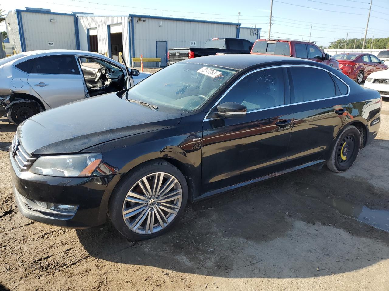 Изображение 1 2015 VOLKSWAGEN PASSAT S 2015 с VIN 1VWAT7A35FC097164