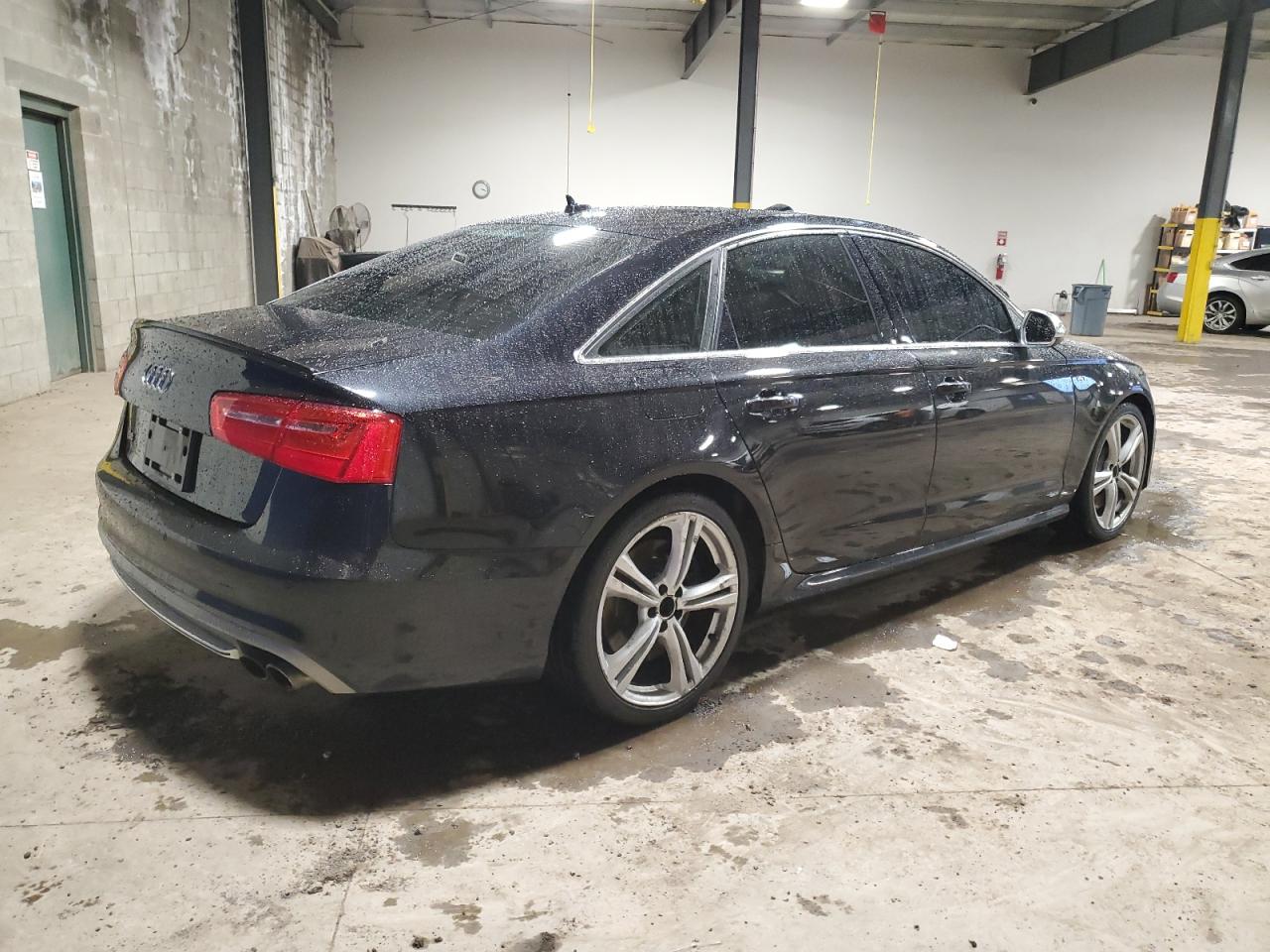 Image 3 of 2014 AUDI S6  2014 with VIN WAUF2AFC5EN134263