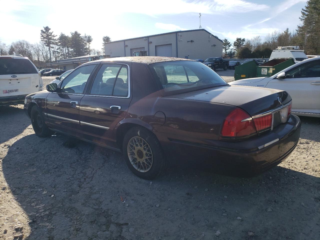 Изображение 2 2001 MERCURY GRAND MARQUIS GS 2001 с VIN 2MEFM74W51X622598