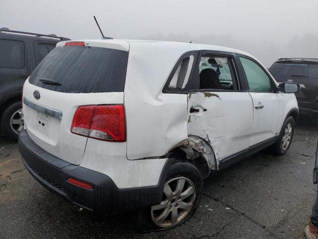 Image 3 of 2013 KIA SORENTO LX 2013 with VIN 5XYKTCA66DG376819
