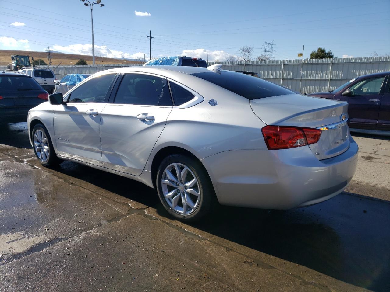Image 2 of 2018 CHEVROLET IMPALA LT 2018 with VIN 2G1105S32J9109407