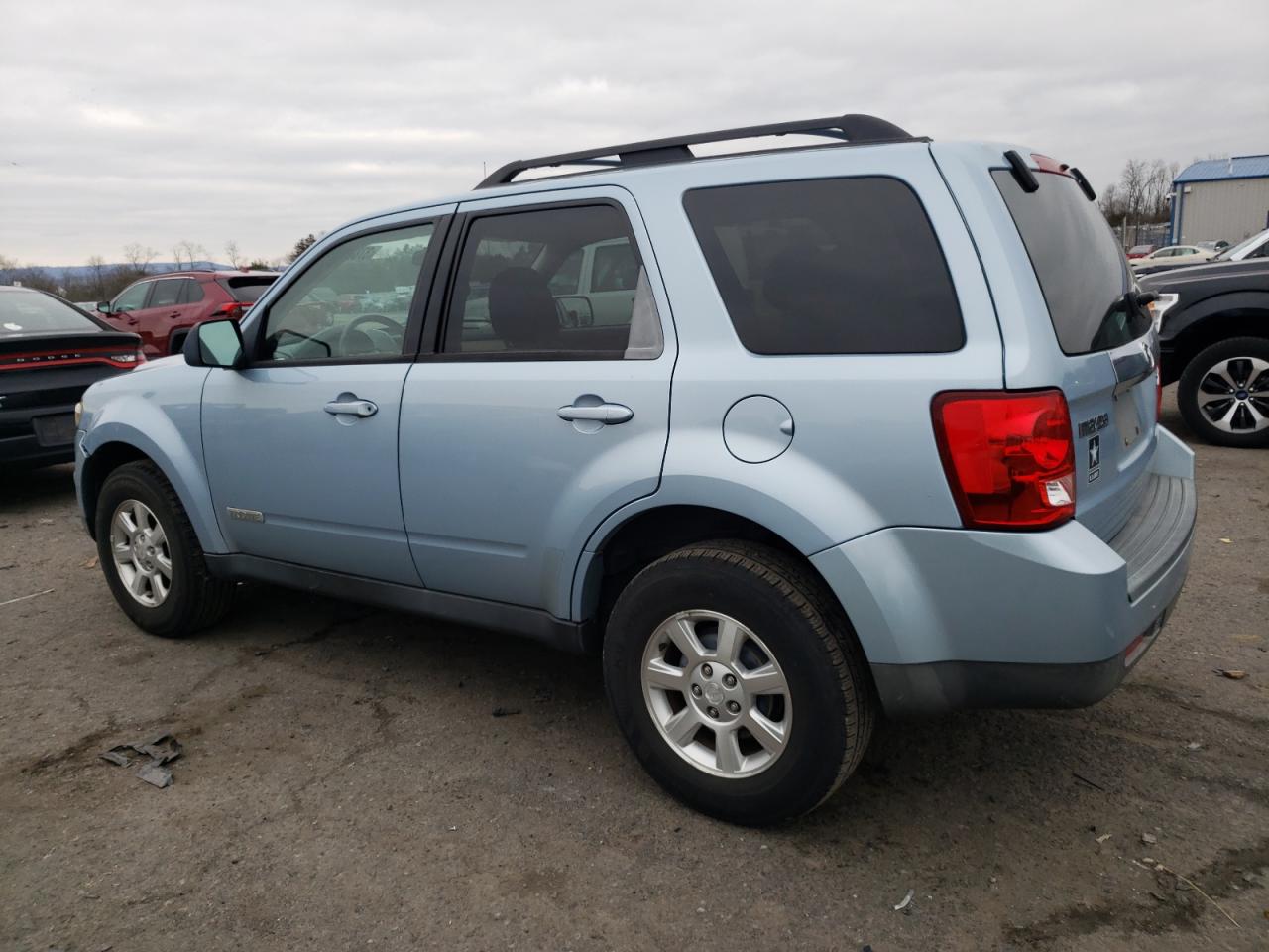 Image 2 of 2008 MAZDA TRIBUTE S 2008 with VIN 4F2CZ96198KM09105