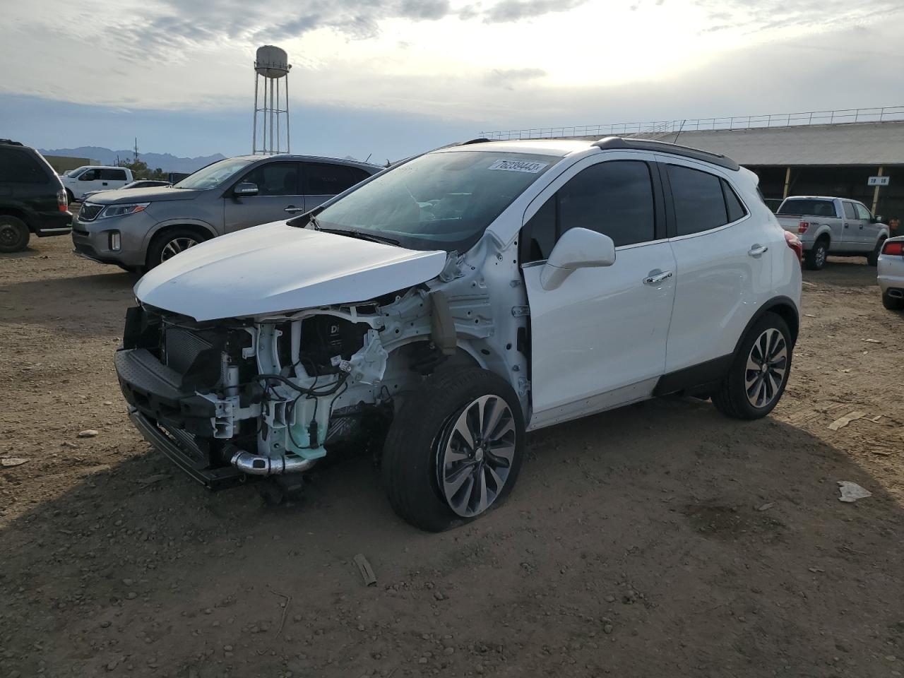 Obraz 1 z 2022 BUICK ENCORE PREFERRED 2022 z VIN KL4CJASM9NB525404