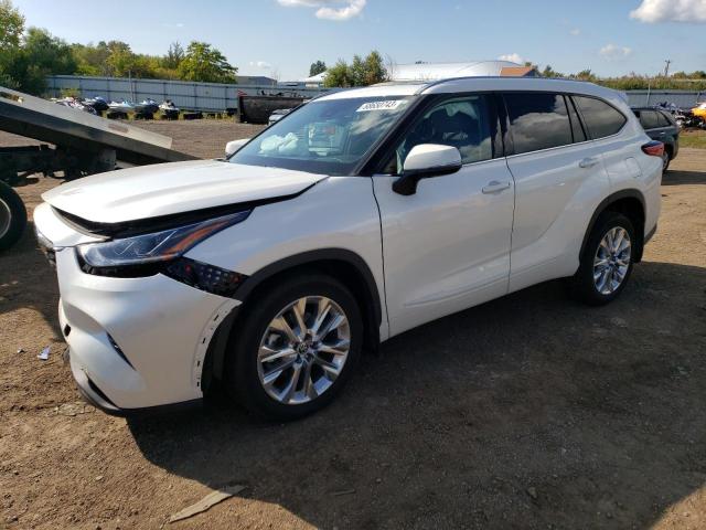 Image 1 of 2021 TOYOTA HIGHLANDER LIMITED 2021 with VIN 5TDDZRBH6MS085279