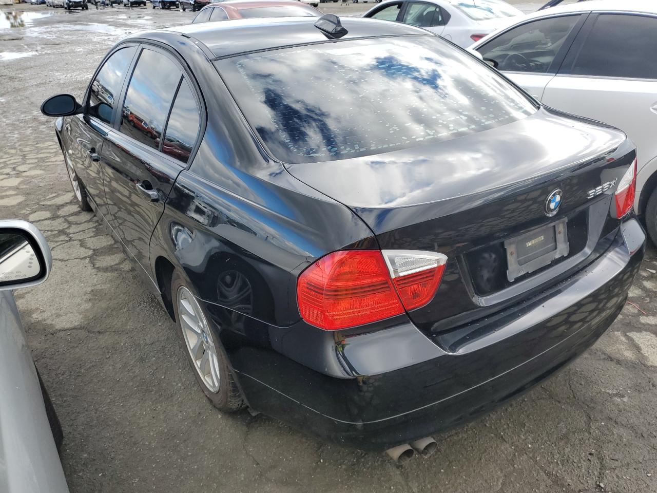 Изображение 2 2006 BMW 325 XI 2006 с VIN WBAVD13596KV01129