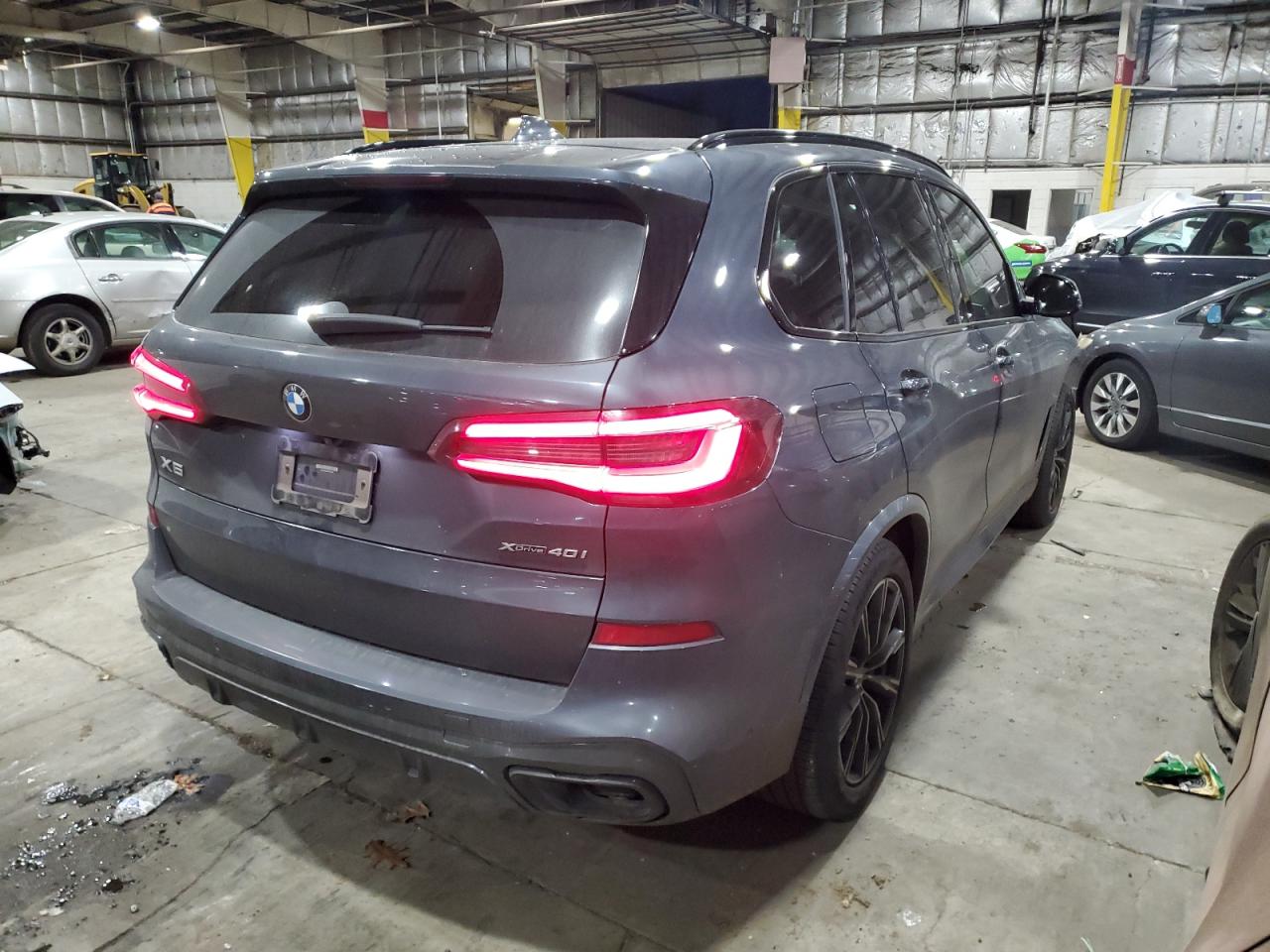 Obraz 3 z 2021 BMW X5 XDRIVE40I 2021 z VIN 5UXCR6C08M9H73366