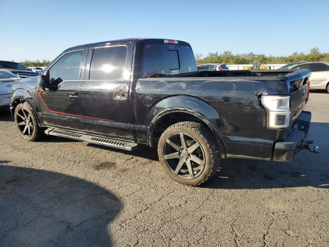 Изображение 2 2019 FORD F150 SUPERCREW 2019 с VIN 1FTEW1E55KFB14185