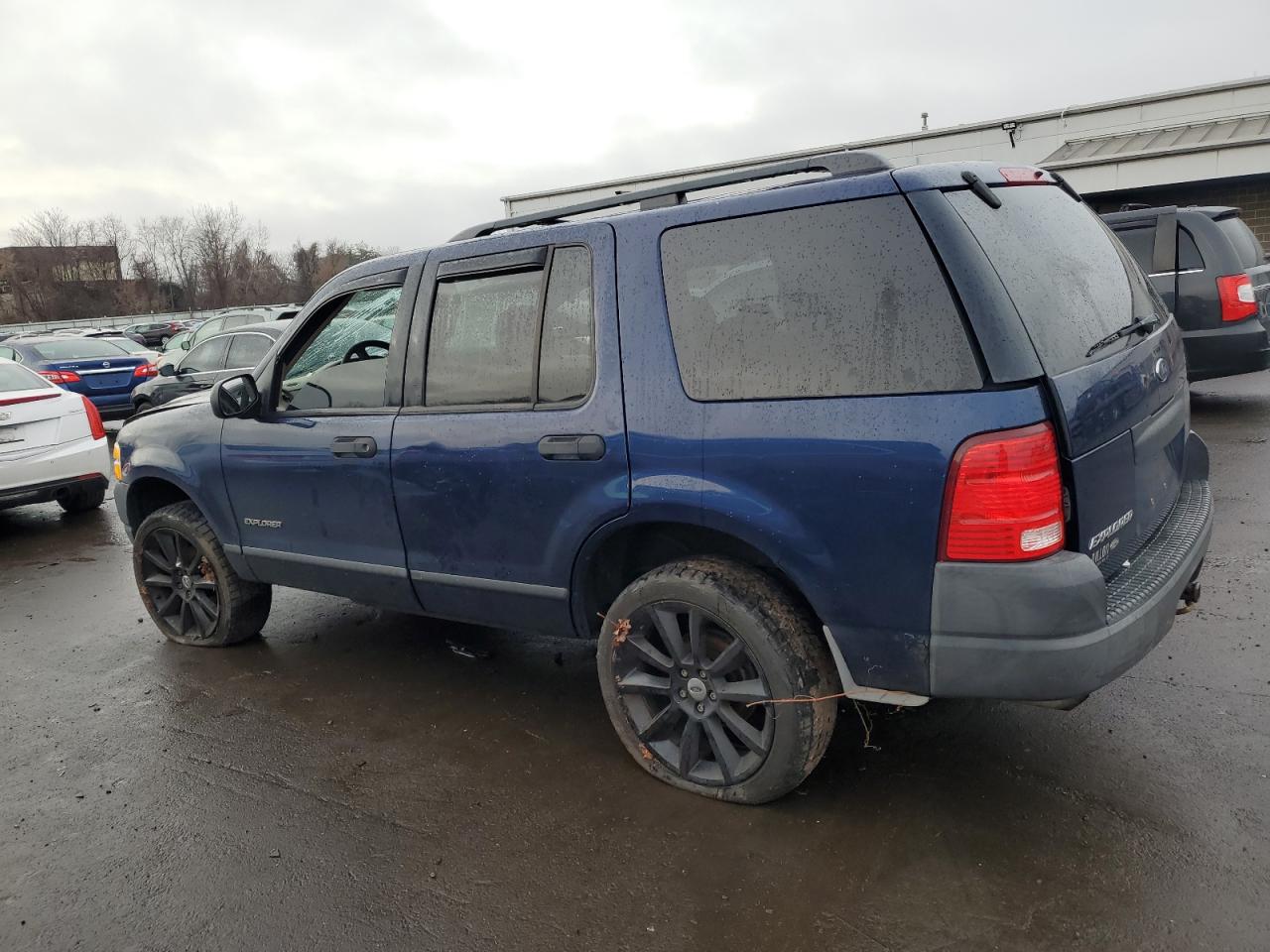 Image 2 of 2004 FORD EXPLORER XLS 2004 with VIN 1FMZU72E44ZB04873