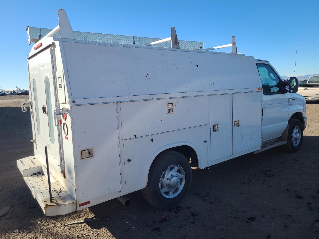 Obraz 3 z 2012 FORD ECONOLINE E350 SUPER DUTY CUTAWAY VAN 2012 z VIN 1FDSE3FL4CDB30532