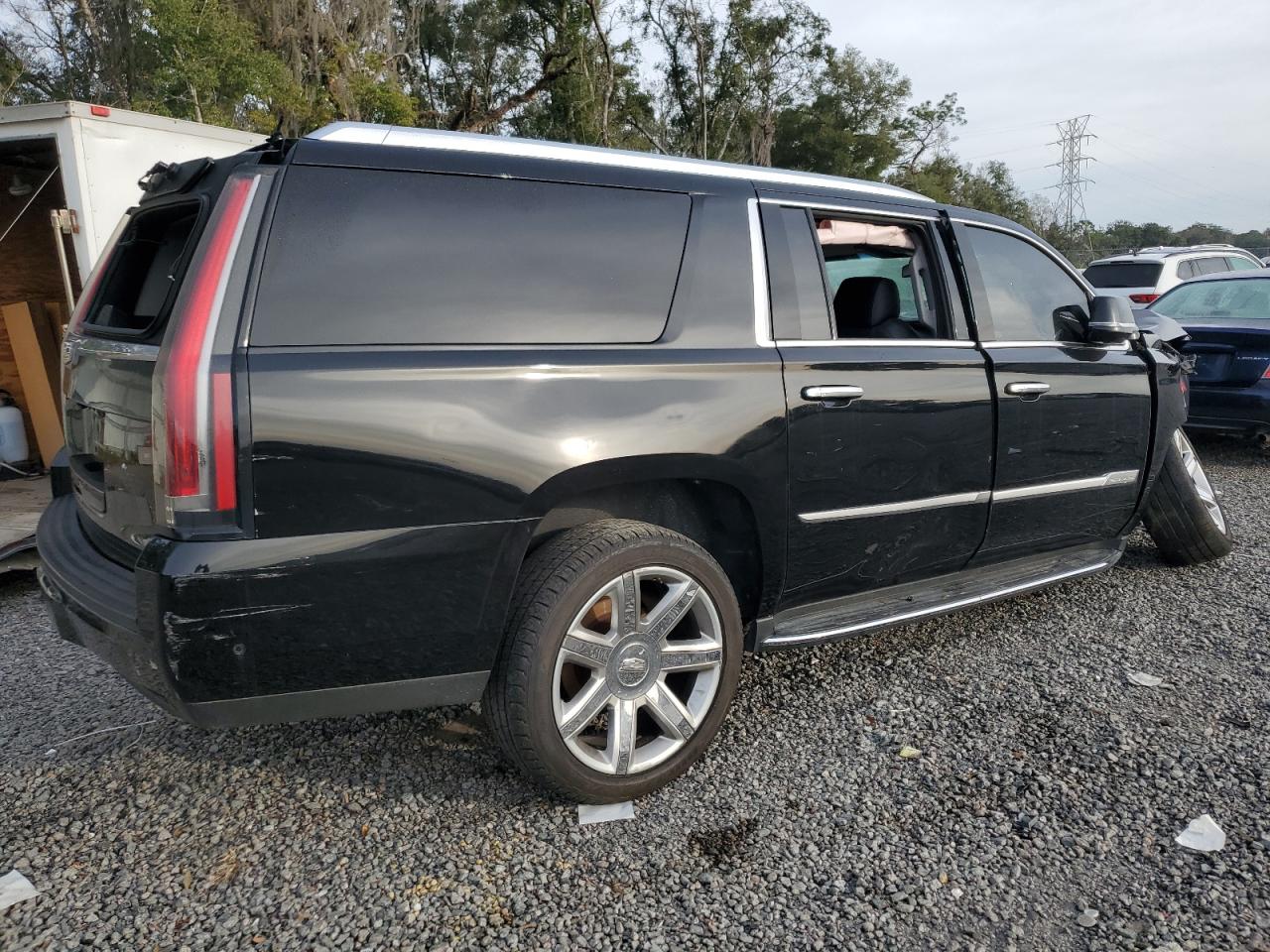 Obraz 3 z 2018 CADILLAC ESCALADE ESV LUXURY 2018 z VIN 1GYS3HKJ7JR333274