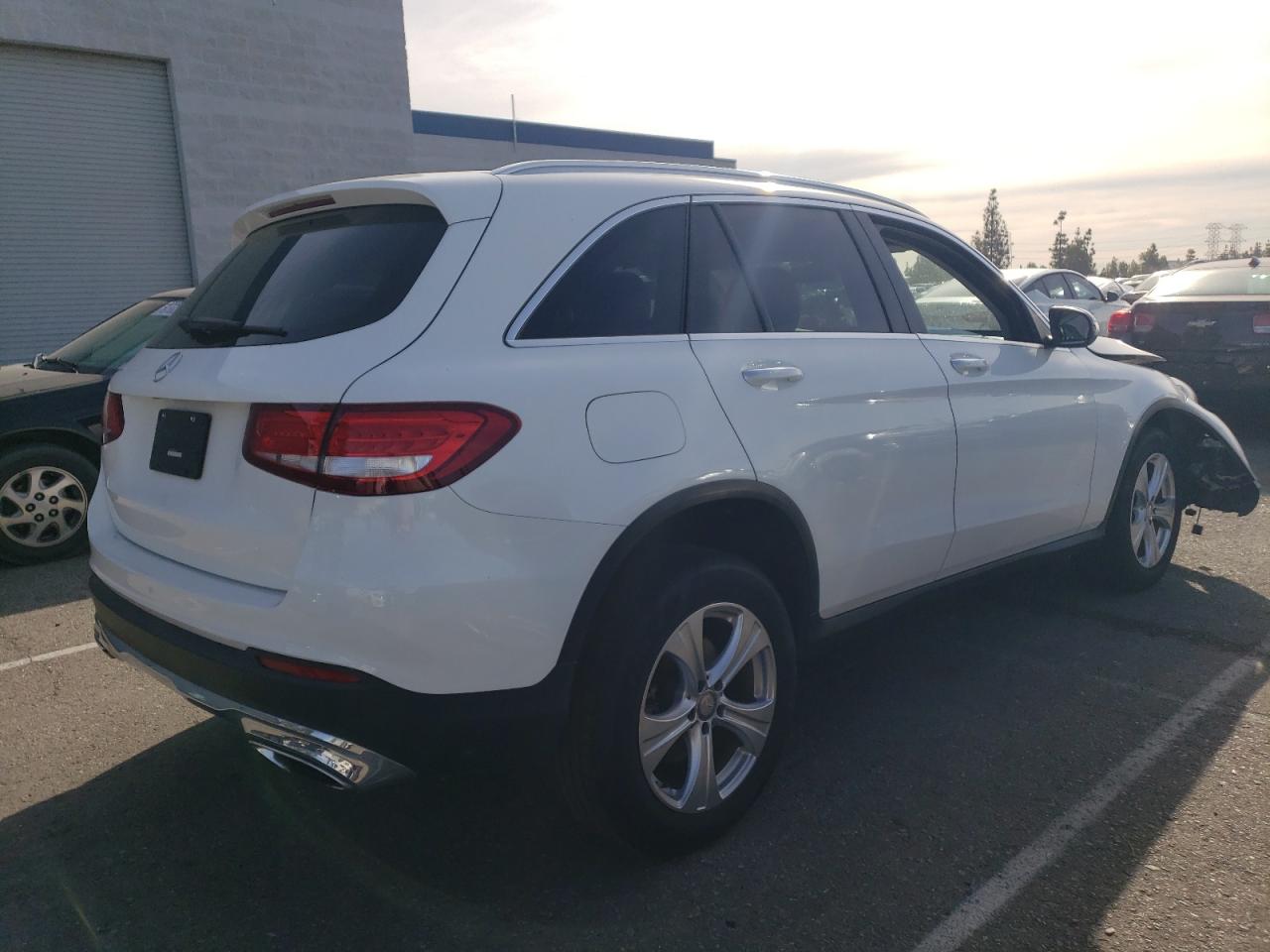 Image 3 of 2016 MERCEDES-BENZ GLC 300 2016 with VIN WDC0G4JB8GF075842