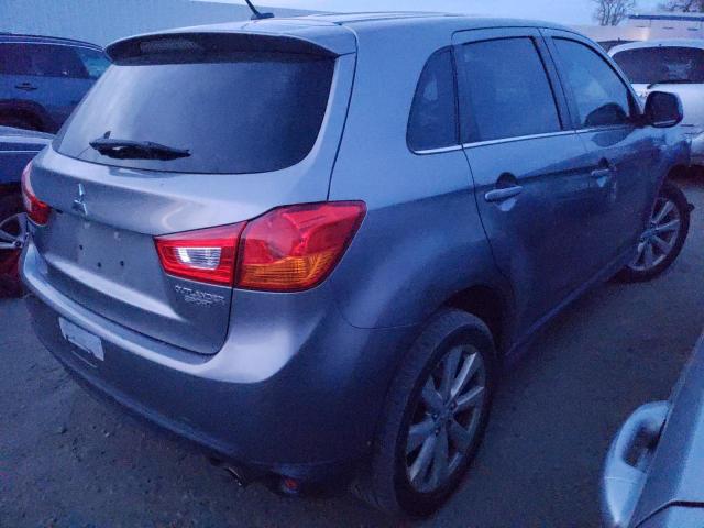 Изображение 3 2014 MITSUBISHI OUTLANDER SE 2014 с VIN 4A4AP4AU3EE028631