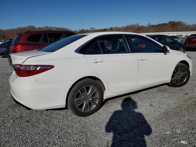 Obraz 3 z 2016 TOYOTA CAMRY LE 2016 z VIN 4T1BF1FK2GU199203