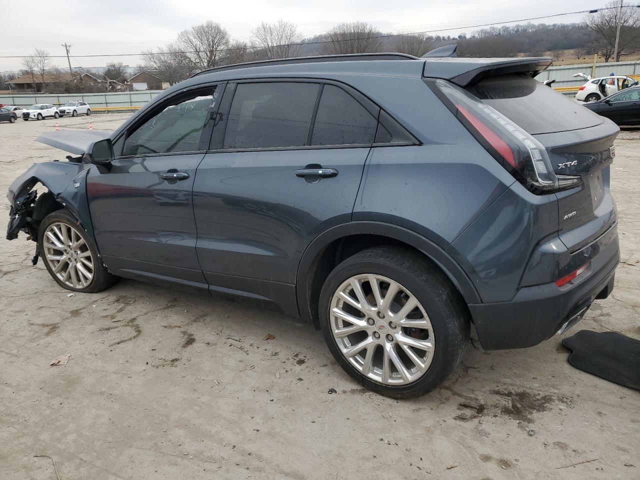 Obraz 2 z 2019 CADILLAC XT4 SPORT 2019 z VIN 1GYFZFR47KF165465