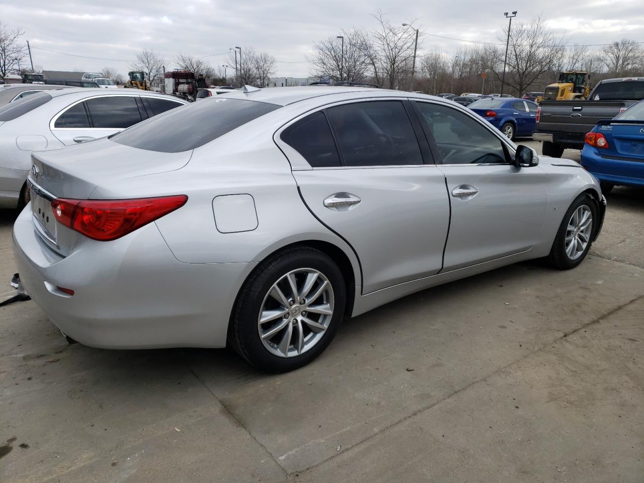 Obraz 3 z 2015 INFINITI Q50 BASE 2015 z VIN JN1BV7AR8FM396019