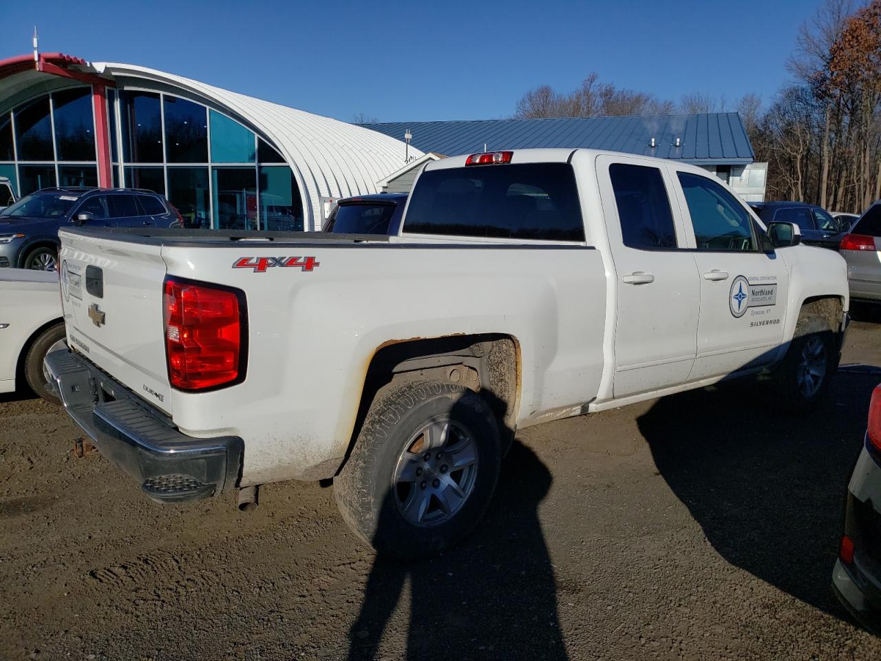 Изображение 3 2017 CHEVROLET SILVERADO K1500 LT 2017 с VIN 1GCVKREC7HZ356895