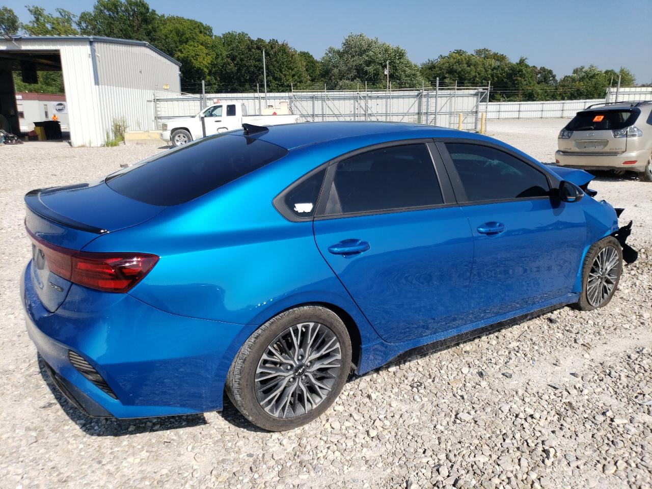 Изображение 3 2022 KIA FORTE GT LINE 2022 с VIN 3KPF54AD3NE459266