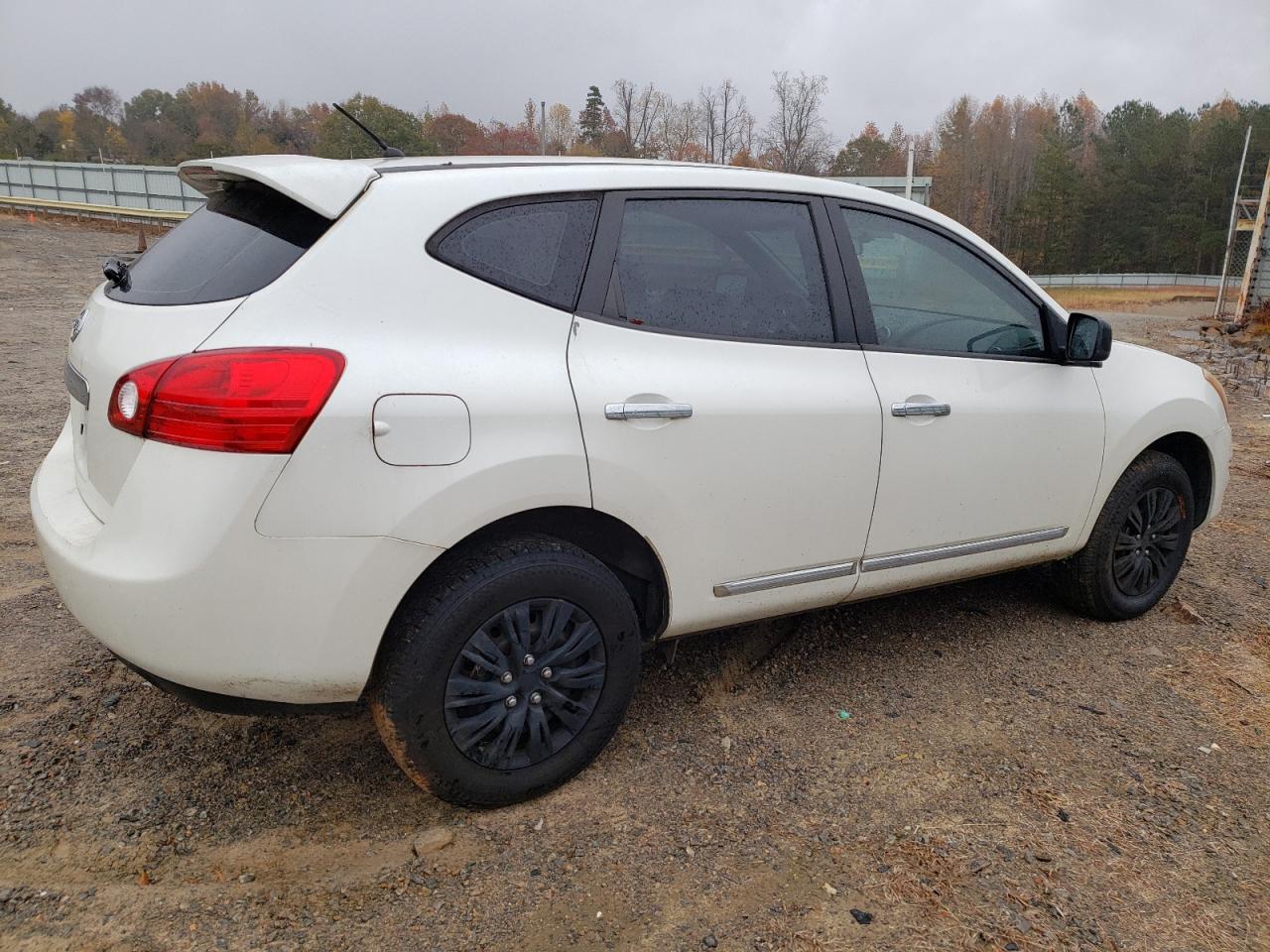 Obraz 3 z 2013 NISSAN ROGUE S 2013 z VIN JN8AS5MT5DW517477