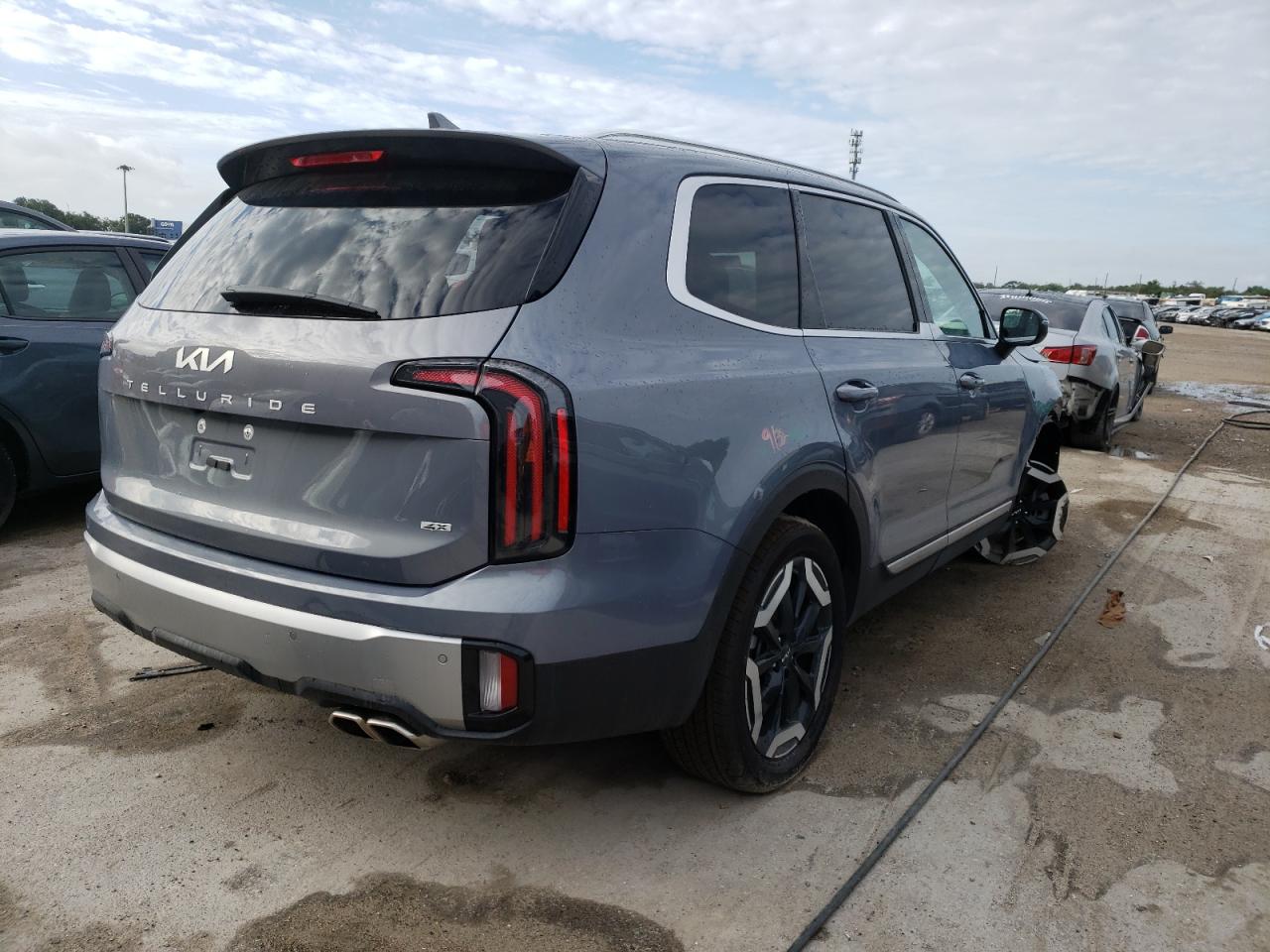 Obraz 3 z 2023 KIA TELLURIDE EX 2023 z VIN 5XYP3DGC6PG357278
