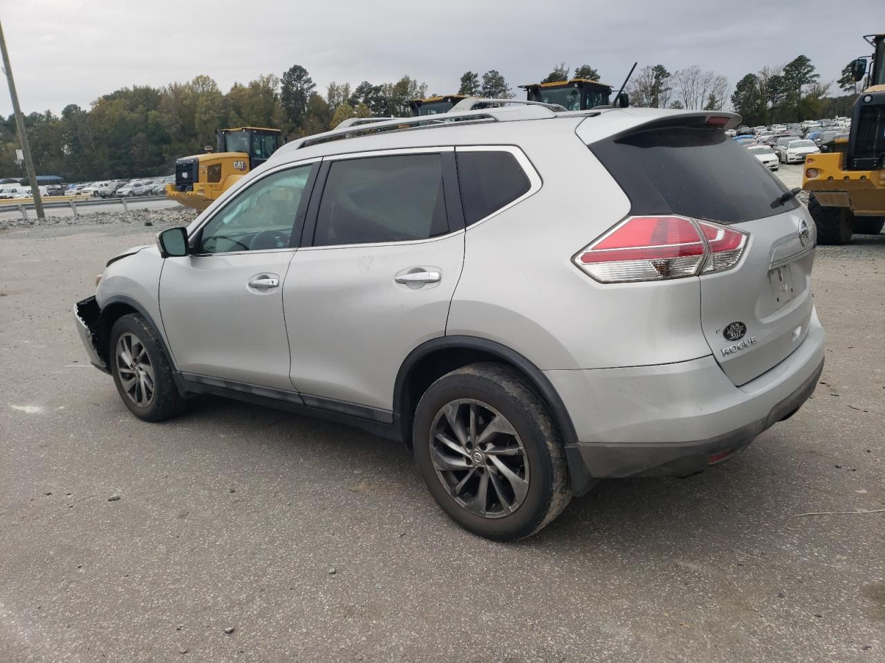 Изображение 2 2015 NISSAN ROGUE S 2015 с VIN 5N1AT2MVXFC849343