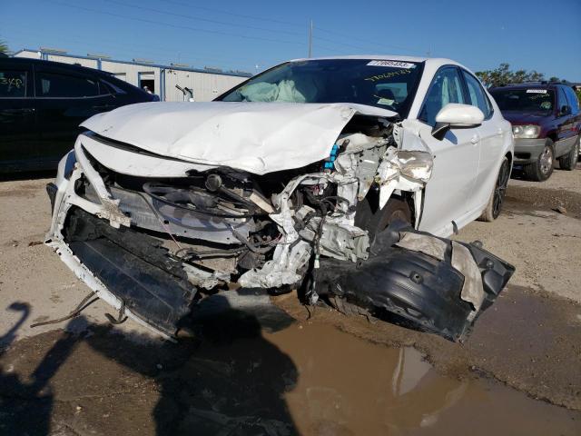 Obraz 1 z 2021 TOYOTA CAMRY SE 2021 z VIN 4T1G11AK6MU413648