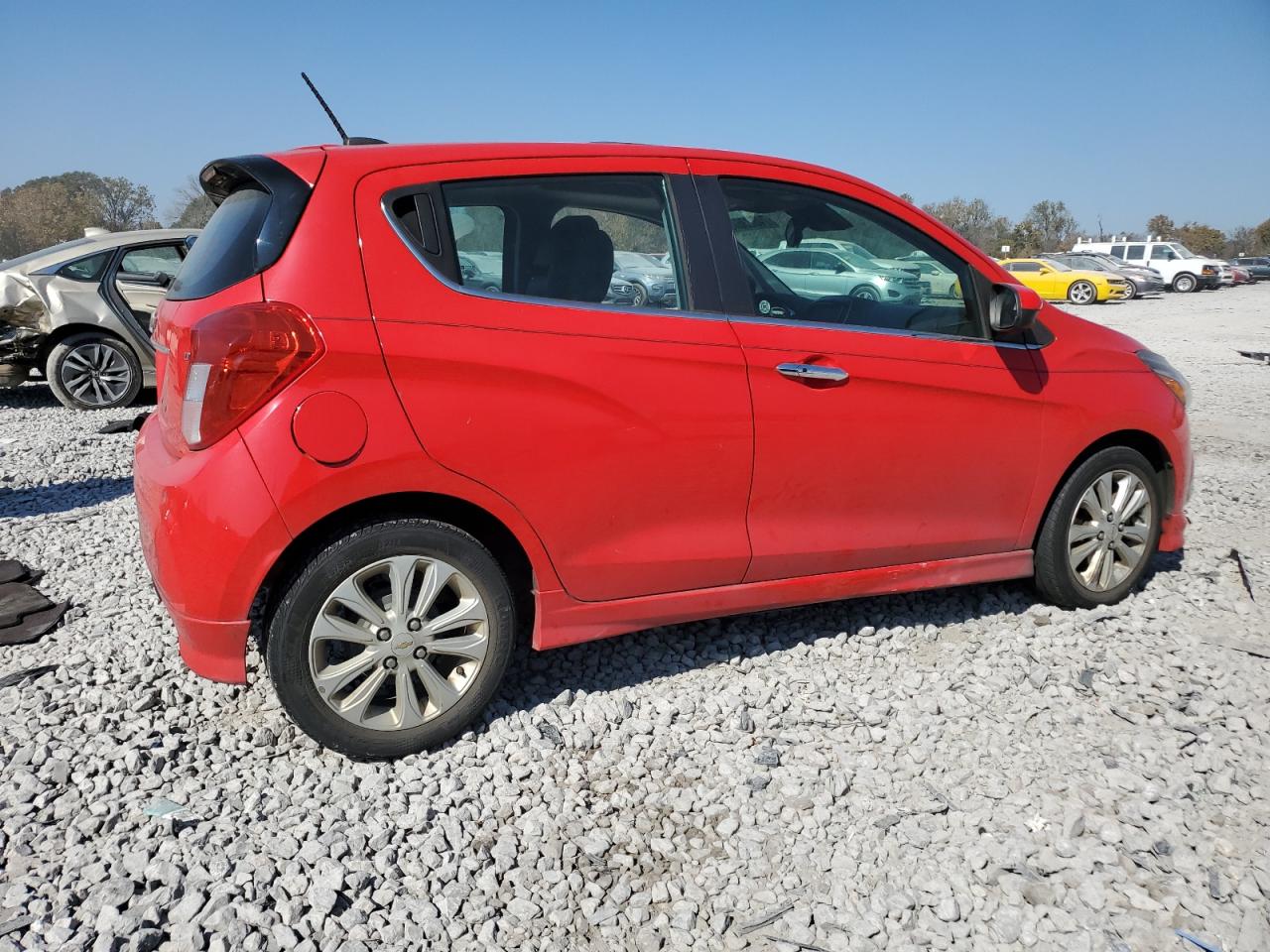 Image 3 of 2016 CHEVROLET SPARK 2LT 2016 with VIN KL8CF6SA2GC637607