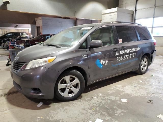 Obraz 1 z 2015 TOYOTA SIENNA LE 2015 z VIN 5TDKK3DCXFS614150