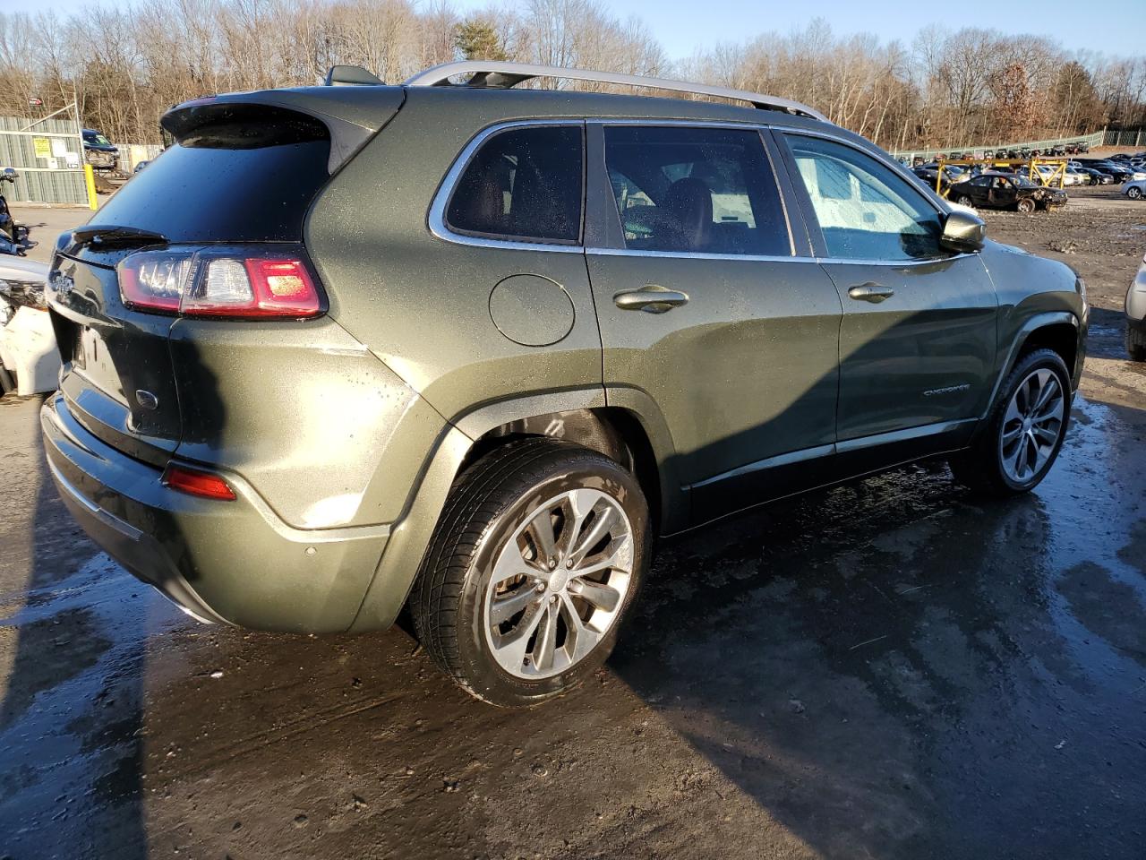 Obraz 3 z 2019 JEEP CHEROKEE OVERLAND 2019 z VIN 1C4PJMJX5KD225699