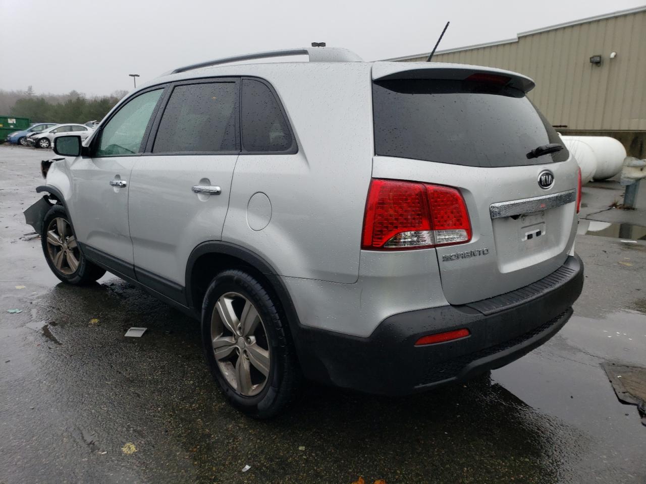 Image 2 of 2013 KIA SORENTO EX 2013 with VIN 5XYKU3A6XDG396813
