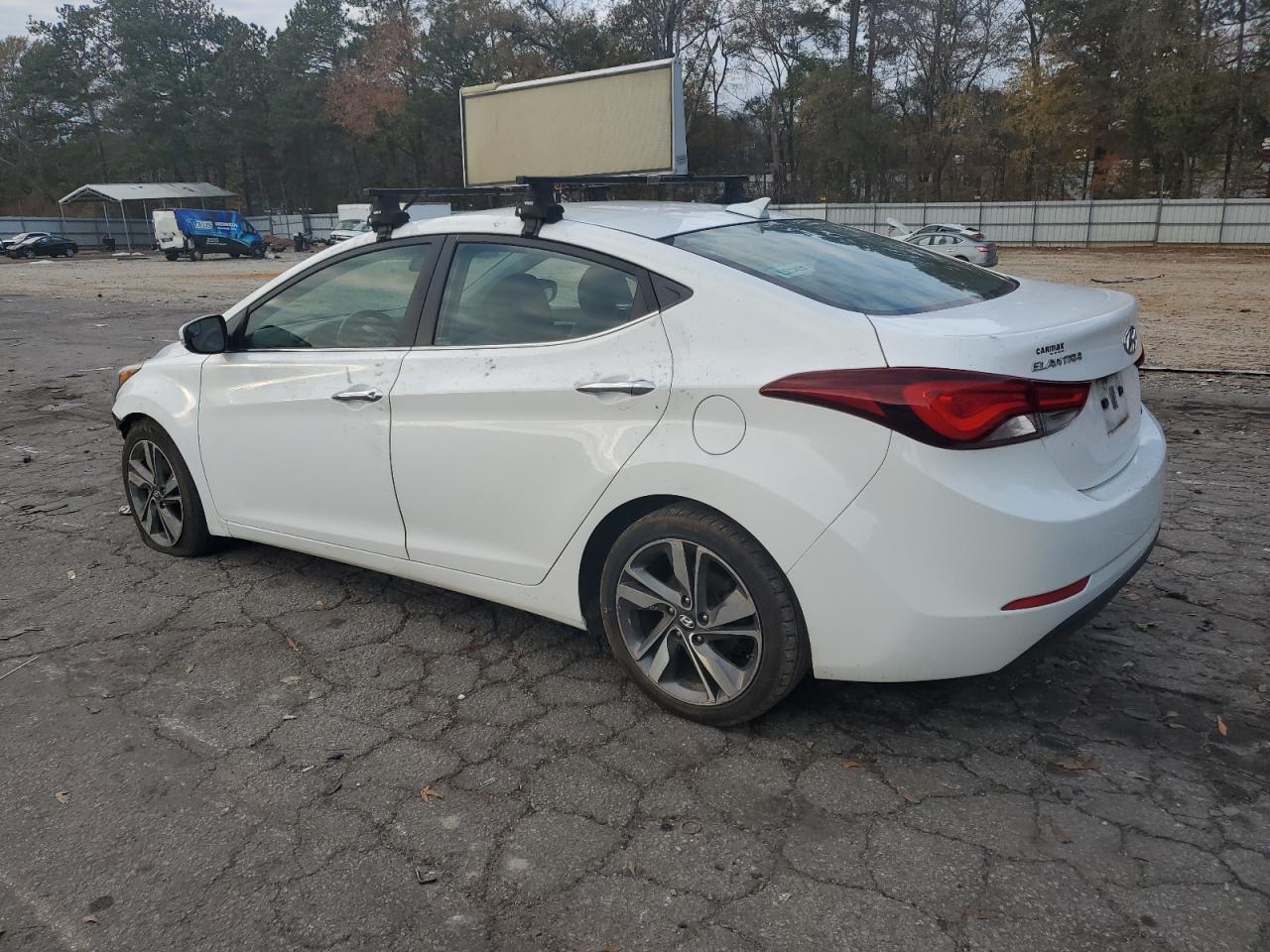 Изображение 2 2014 HYUNDAI ELANTRA SE 2014 с VIN 5NPDH4AE3EH482498