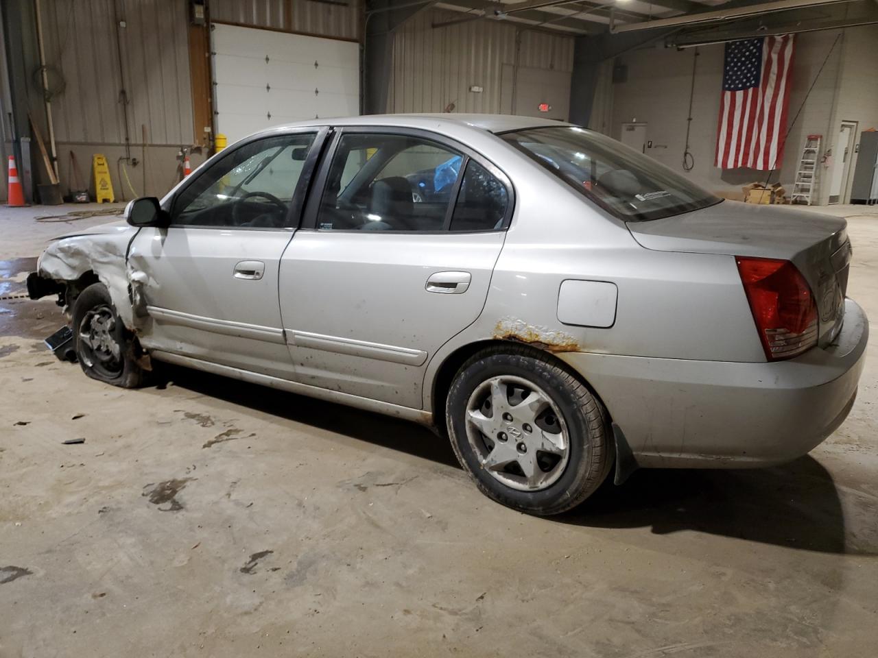 Image 2 of 2006 HYUNDAI ELANTRA GLS 2006 with VIN KMHDN46D16U339383