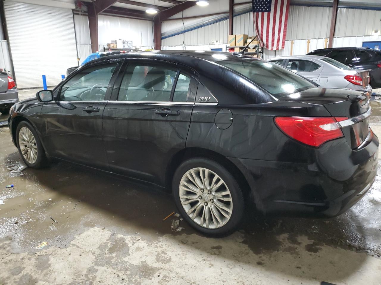 Image 2 of 2013 CHRYSLER 200 LX 2013 with VIN 1C3CCBABXDN670622