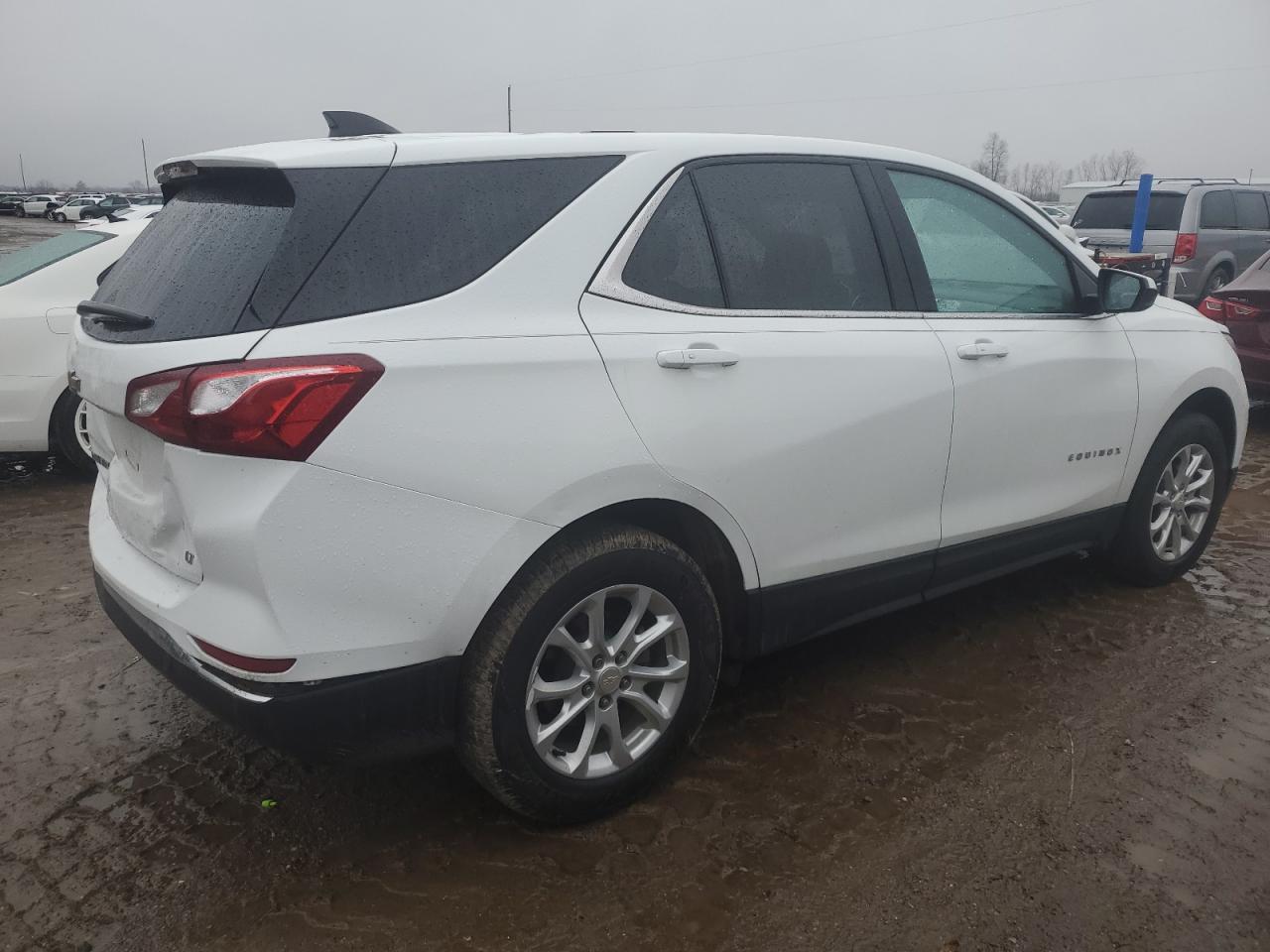 Image 3 of 2018 CHEVROLET EQUINOX LT 2018 with VIN 3GNAXJEV2JS507185