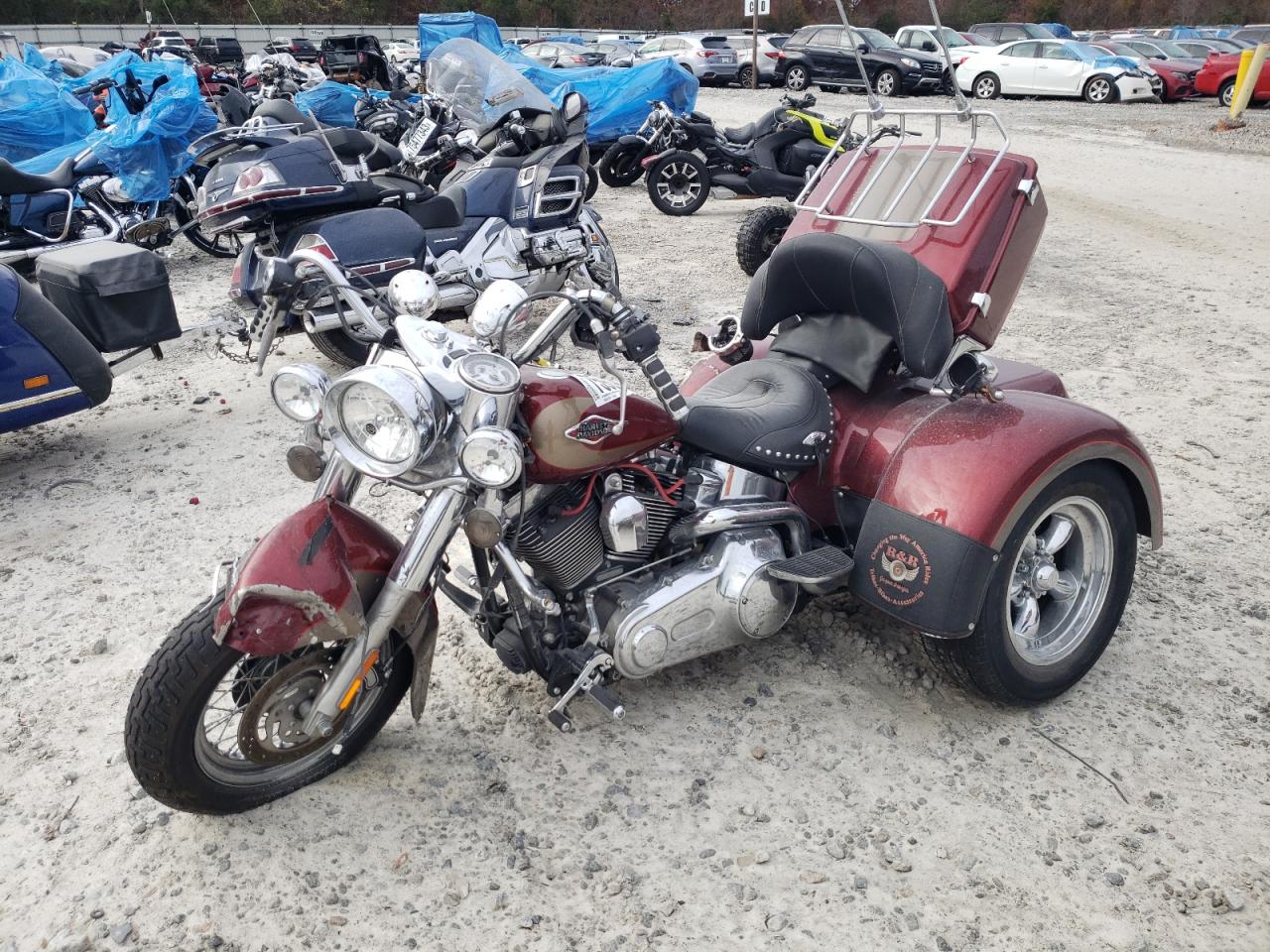 Obraz 2 z Harley-Davidson Flstc 2009 z VIN 1HD1BW5199Y020327