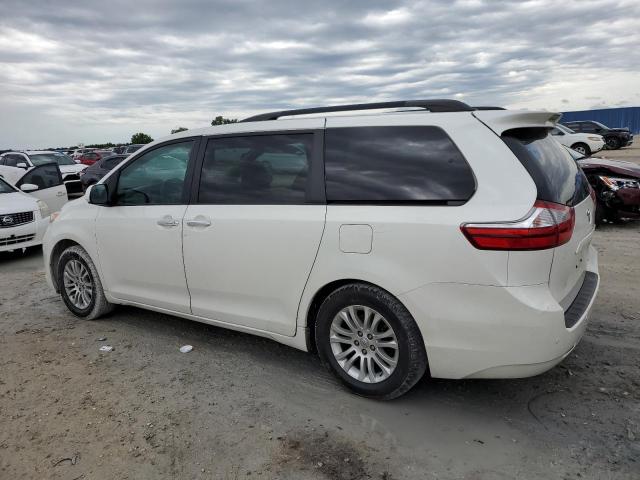 Изображение 2 2017 TOYOTA SIENNA XLE 2017 с VIN 5TDYZ3DC2HS803237