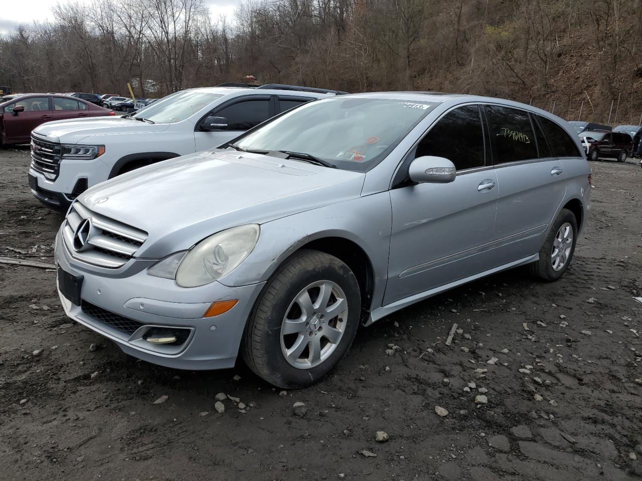 Image 1 of 2007 MERCEDES-BENZ R 350 2007 with VIN 4JGCB65EX7A047325