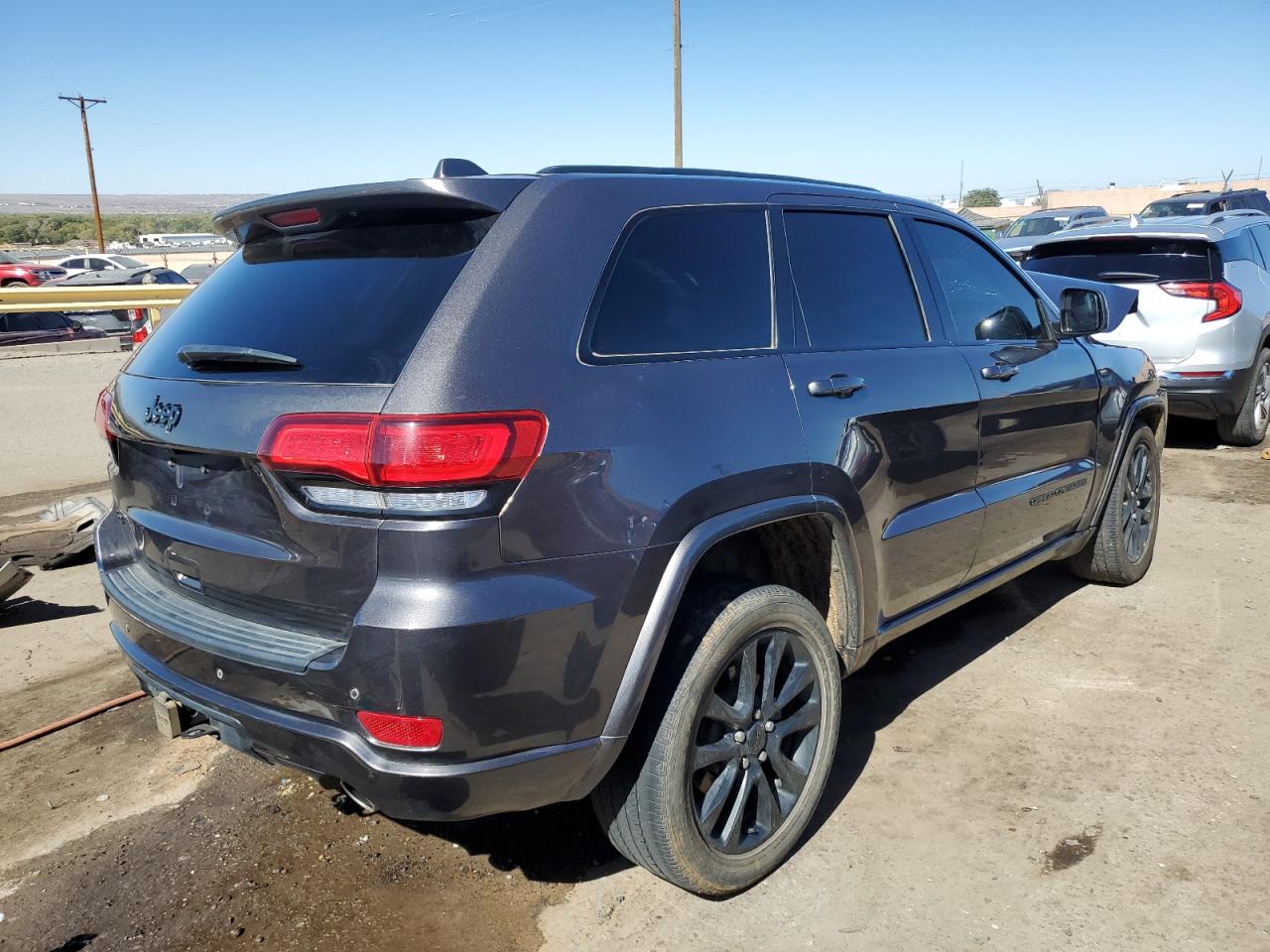 Image 3 of 2021 JEEP GRAND CHEROKEE LAREDO 2021 with VIN 1C4RJFAG1MC843289