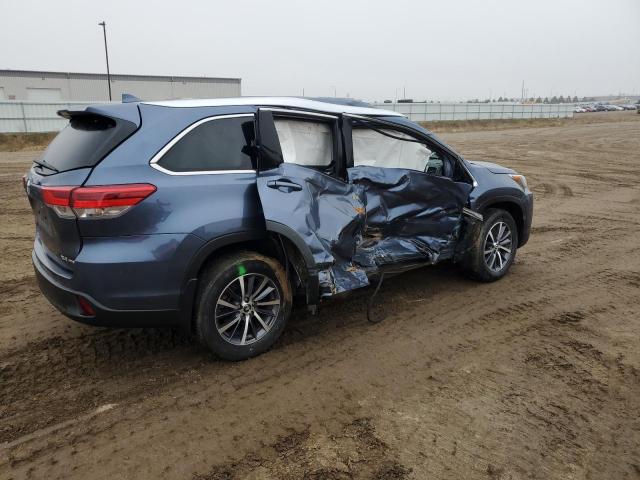 Image 3 of 2017 TOYOTA HIGHLANDER SE 2017 with VIN 5TDJZRFH5HS414721