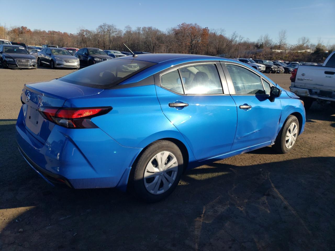 Изображение 3 2021 NISSAN VERSA S 2021 с VIN 3N1CN8DV9ML819023