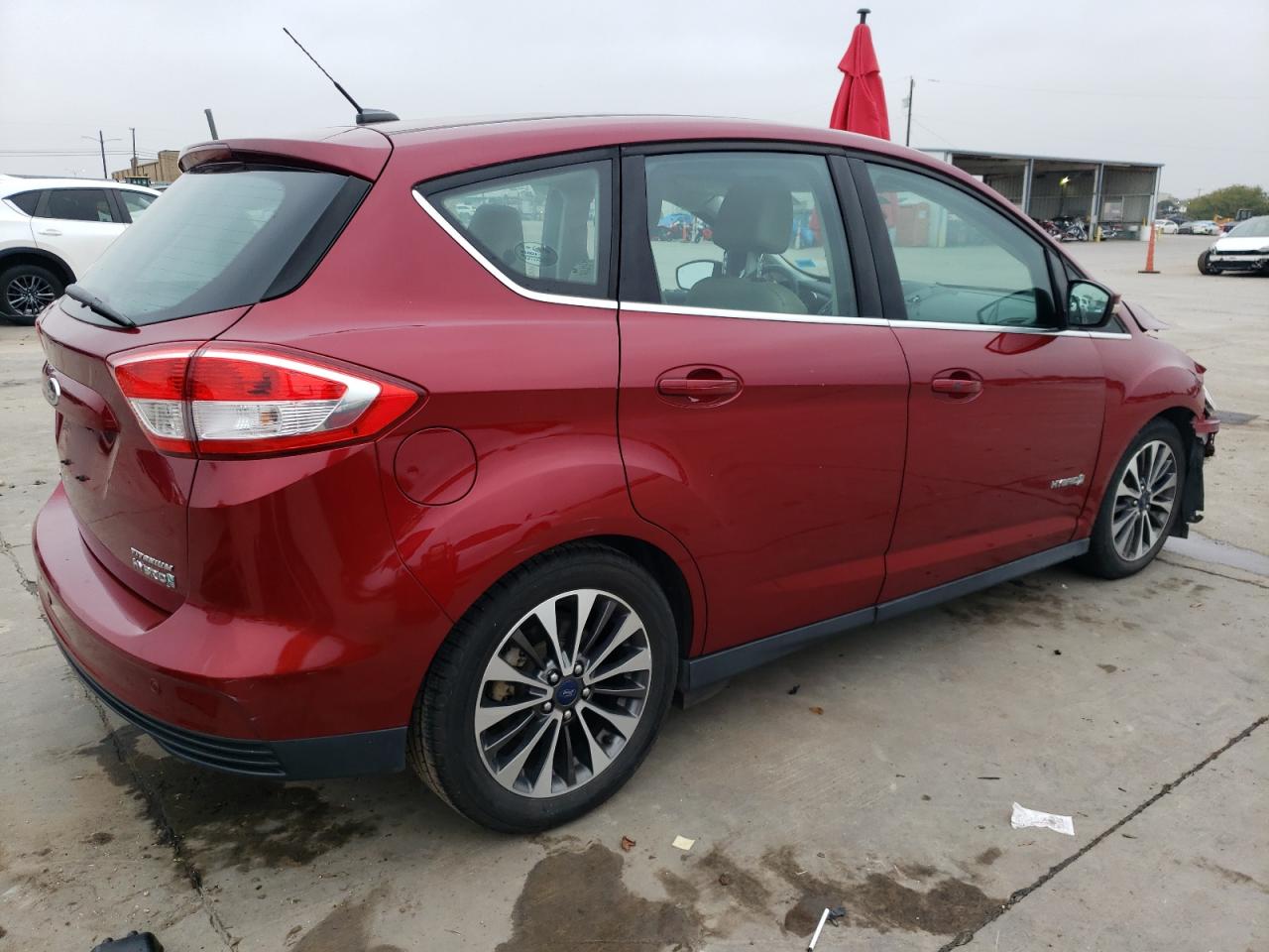Image 3 of 2017 FORD C-MAX TITANIUM 2017 with VIN 1FADP5DU3HL103629