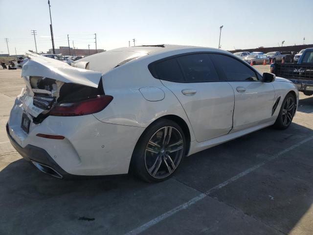 Obraz 3 z 2022 BMW 840I  2022 z VIN WBAGV2C01NCJ17984