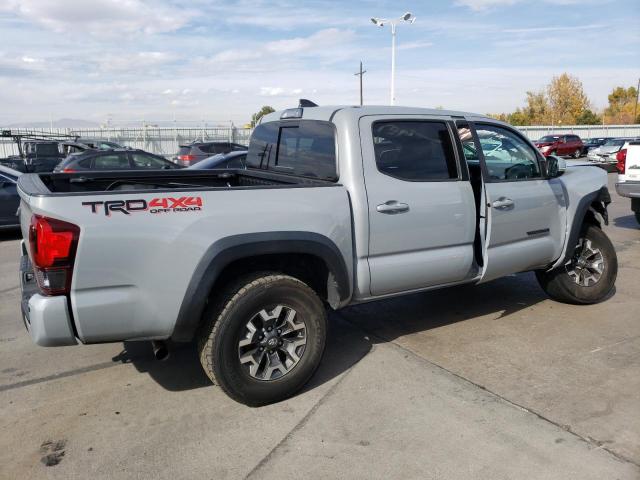 Obraz 3 z 2019 TOYOTA TACOMA DOUBLE CAB 2019 z VIN 3TMCZ5AN4KM232904