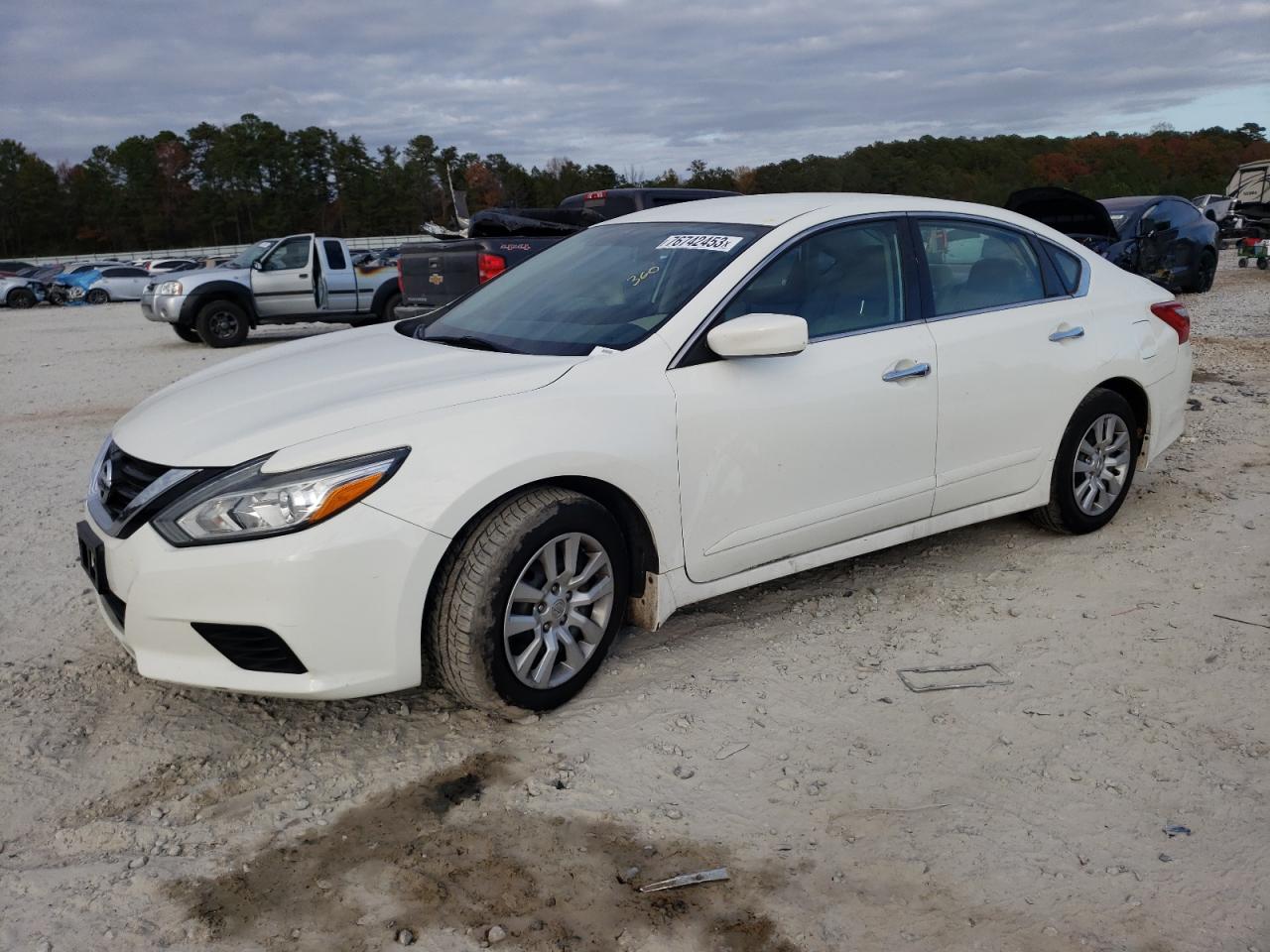 Obraz 1 z 2017 NISSAN ALTIMA 2.5 2017 z VIN 1N4AL3AP1HC270587