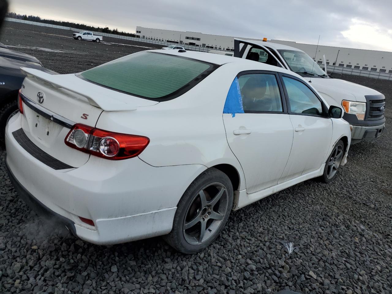 Image 3 of 2012 TOYOTA COROLLA BASE 2012 with VIN 2T1BU4EE3CC909062