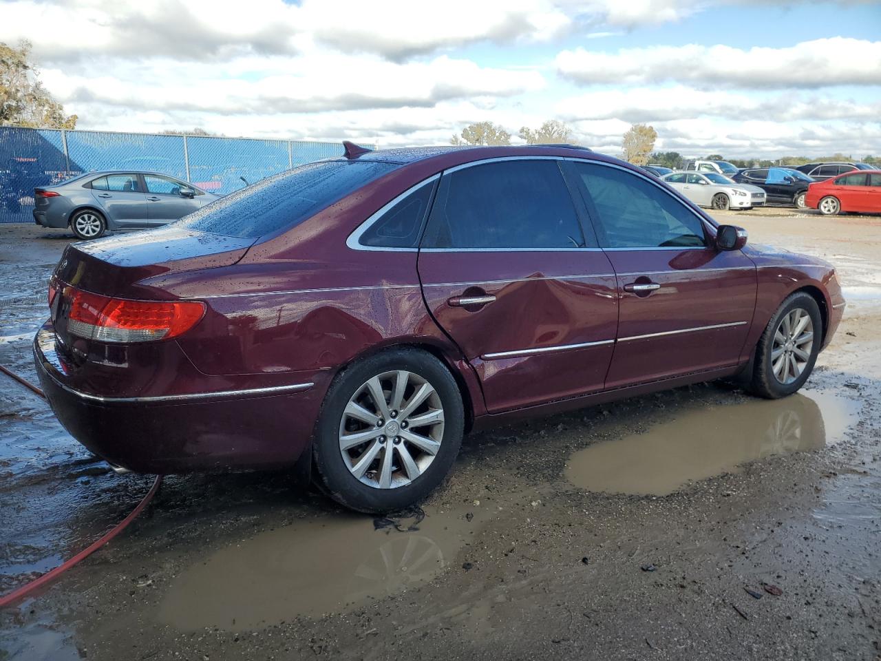 Image 3 of 2009 HYUNDAI AZERA SE 2009 with VIN KMHFC46F89A342920
