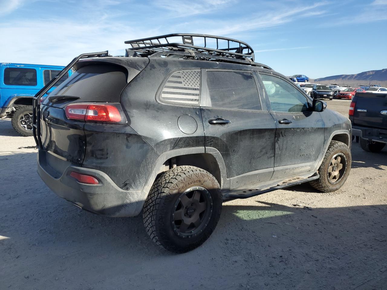 Изображение 3 2016 JEEP CHEROKEE LATITUDE 2016 с VIN 1C4PJMCBXGW372369